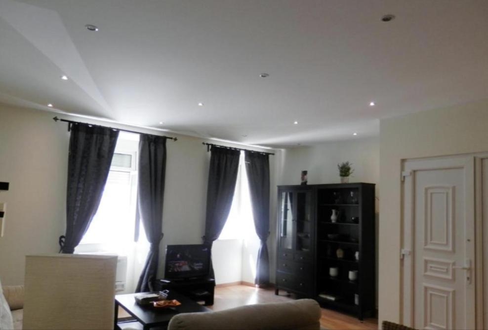 Downtown, Cozy Apartment In Lissabon Buitenkant foto